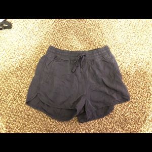 Lululemon on the fly shorts